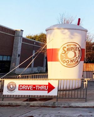 SHIPLEY DONUTS GIANT INFLATABLE BALLOON