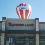 Breakfast & Lunch Giant Roof Top Balloon 20 Ft: BUY OR RENT