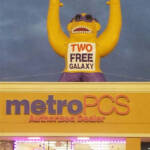 20 Ft Inflatable Giant Roof Top Gorilla Orange