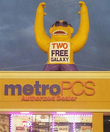 20 Ft Inflatable Giant Roof Top Gorilla Orange
