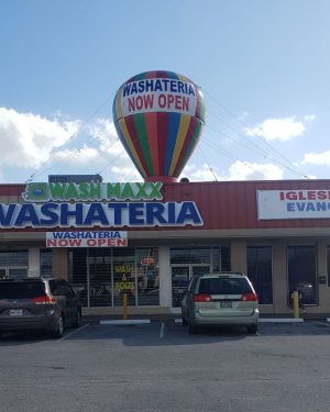 20Ft Washateria Inflatable Giant Roof Top Balloon