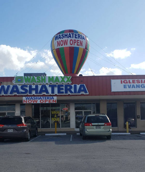 20Ft Washateria Inflatable Giant Roof Top Balloon