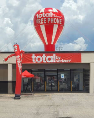 Total By Verizon Roof Top Balloon