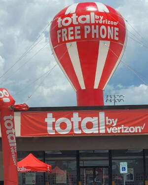 Total By Verizon Roof Top Balloon