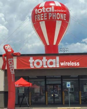 Total by Verizon Giant Rooftop Balloon Orange